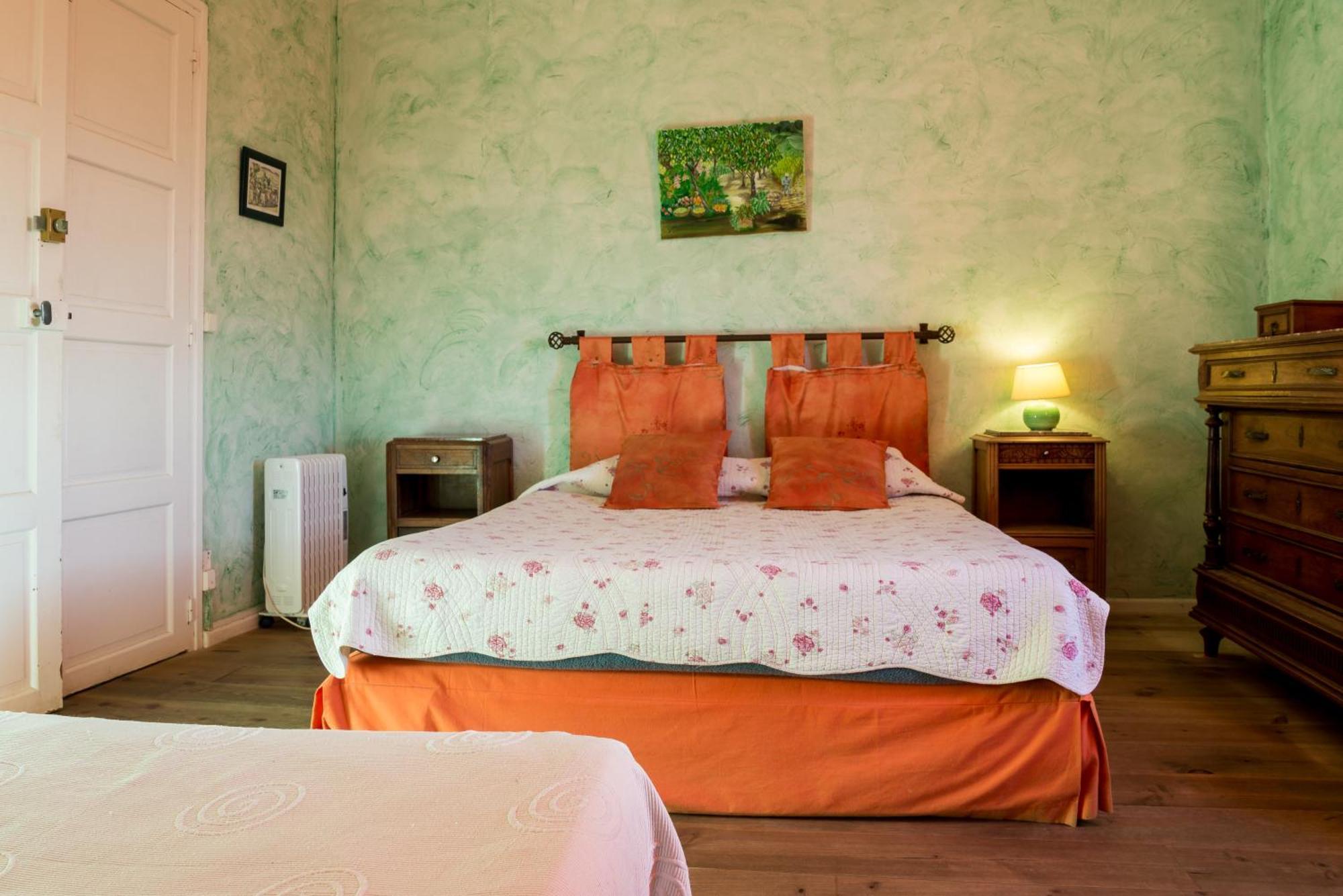 ホテル Domaine Du Mas Bazan アレニャ 部屋 写真